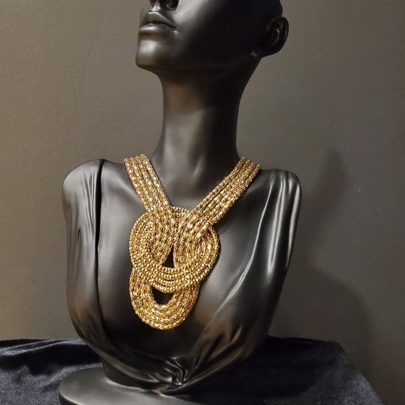 Necklace - Picture 3 of 4